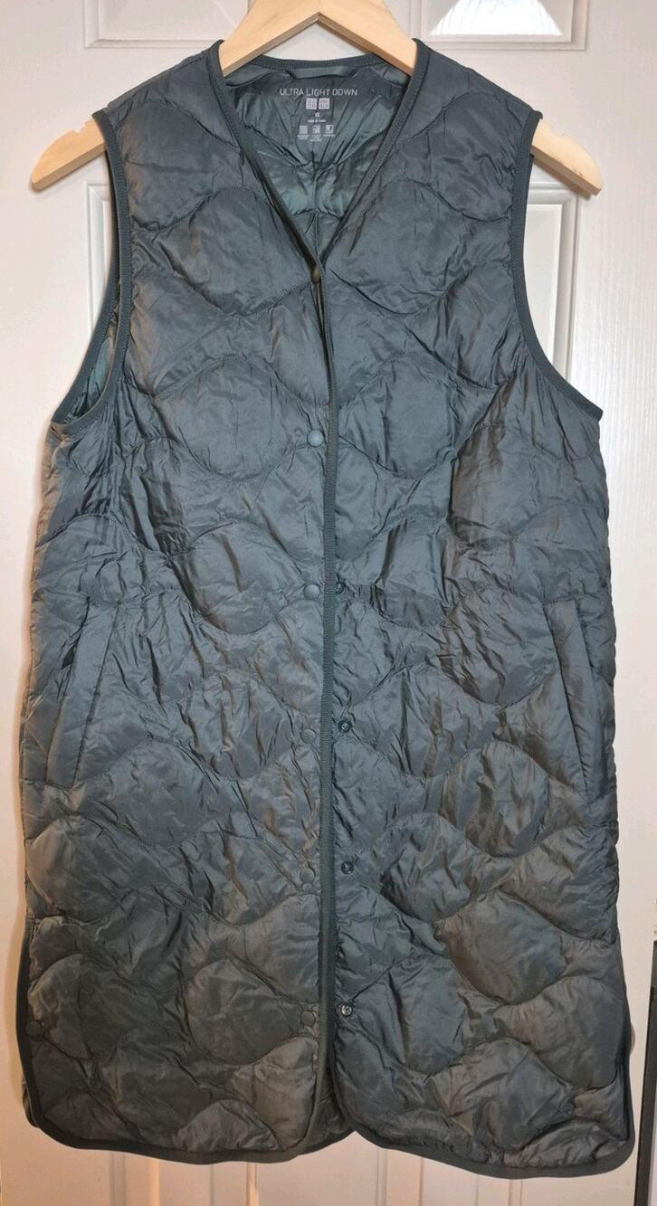 Uniqlo Ultra Light Down Green Quilted Sleeveless Long Vest Puffer Coat Jacket xS